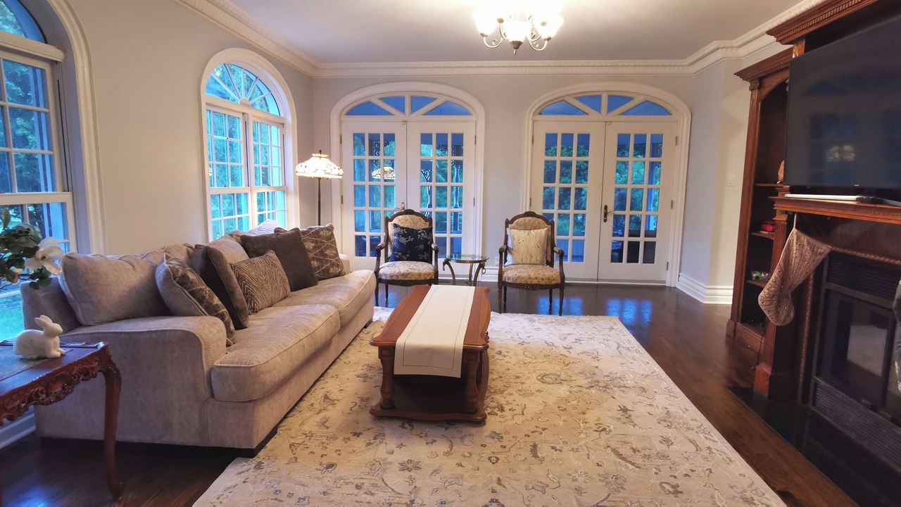 Photo of Livingroom in Hudson