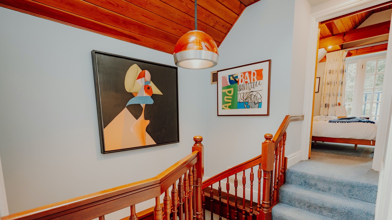 Photo of Others in Hampton Wick