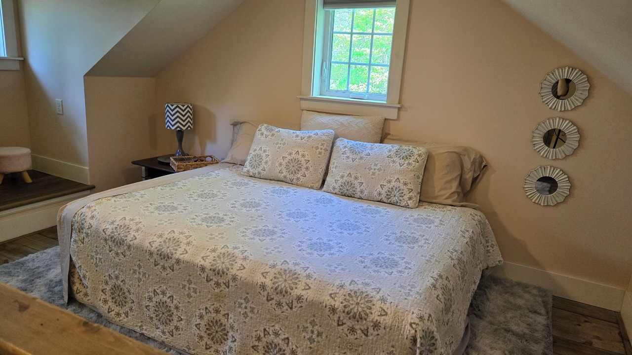 Photo of Bedroom in Bridgman