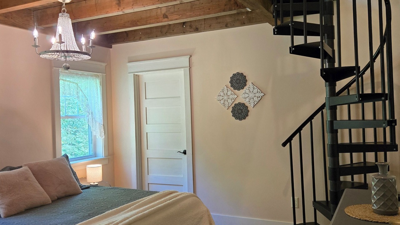 Photo of Bedroom in Bridgman