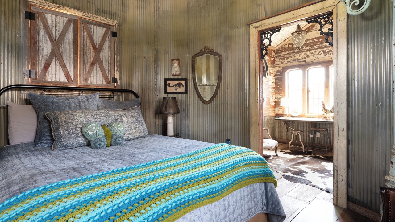 Photo of Bedroom in La Grange