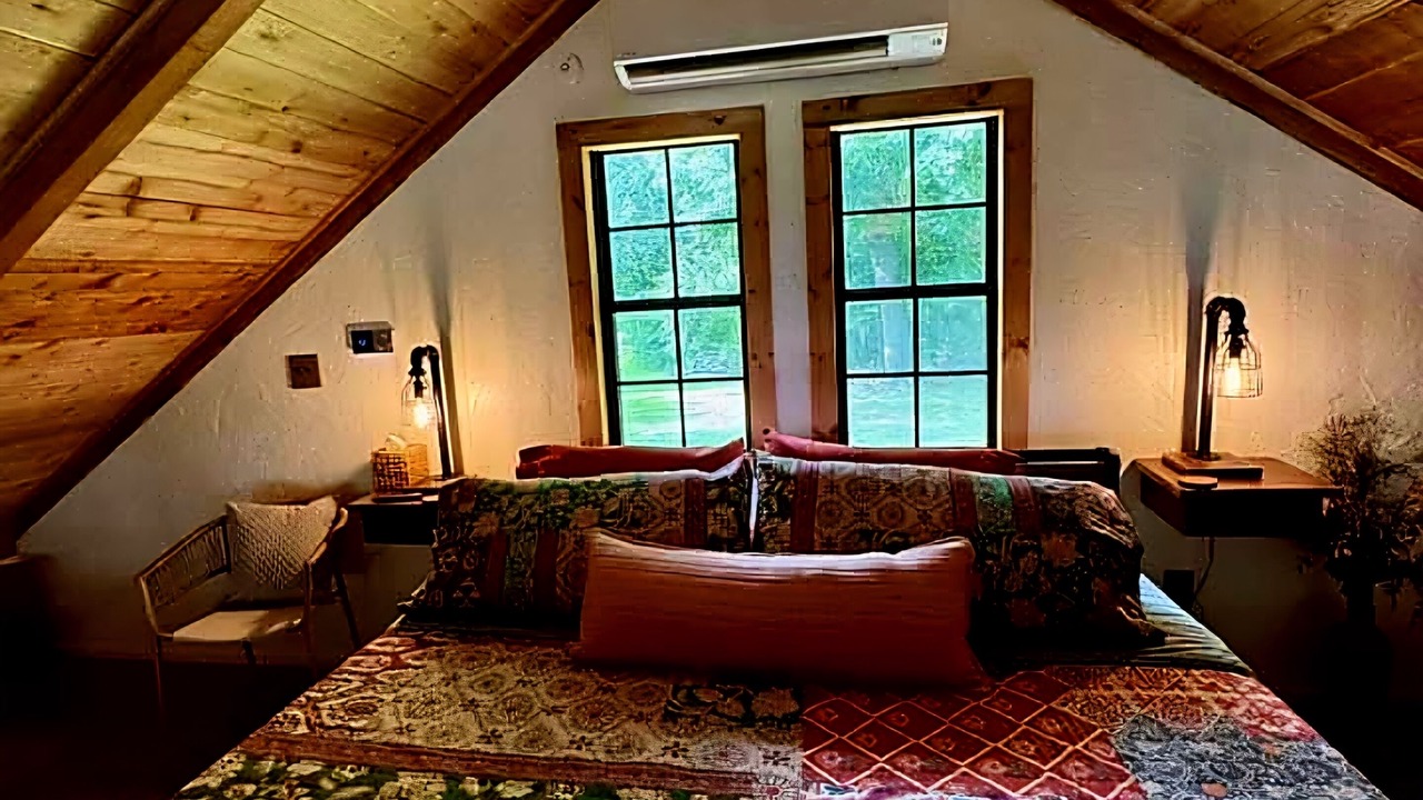 Photo of Bedroom in Doniphan