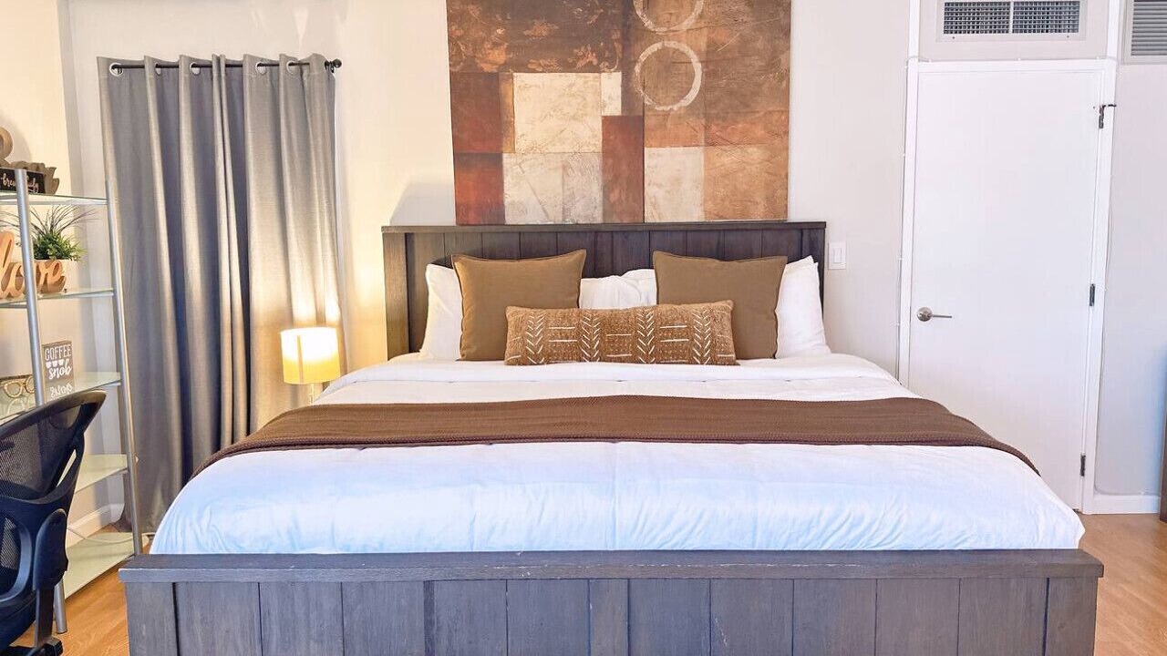 Photo of Bedroom in Downtown Honolulu