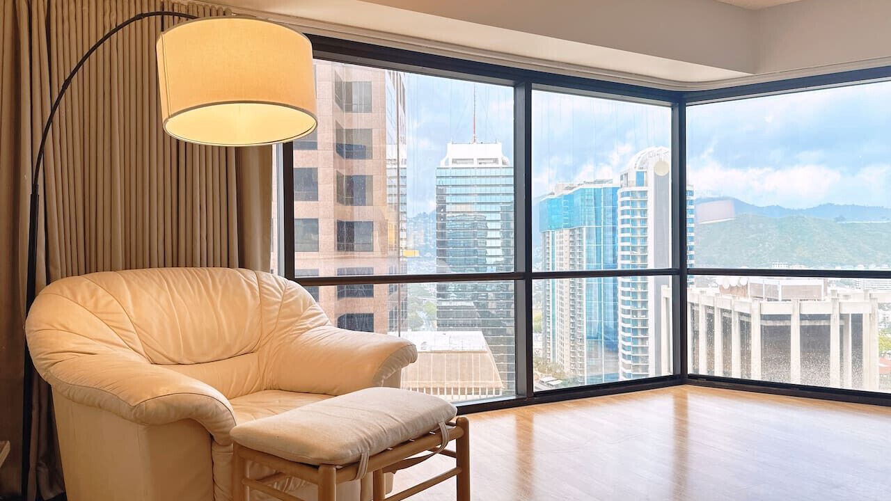 Photo of Livingroom in Downtown Honolulu
