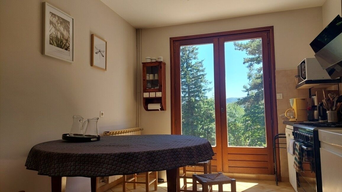 Photo of Kitchen in Chalmazel-Jeansagniere