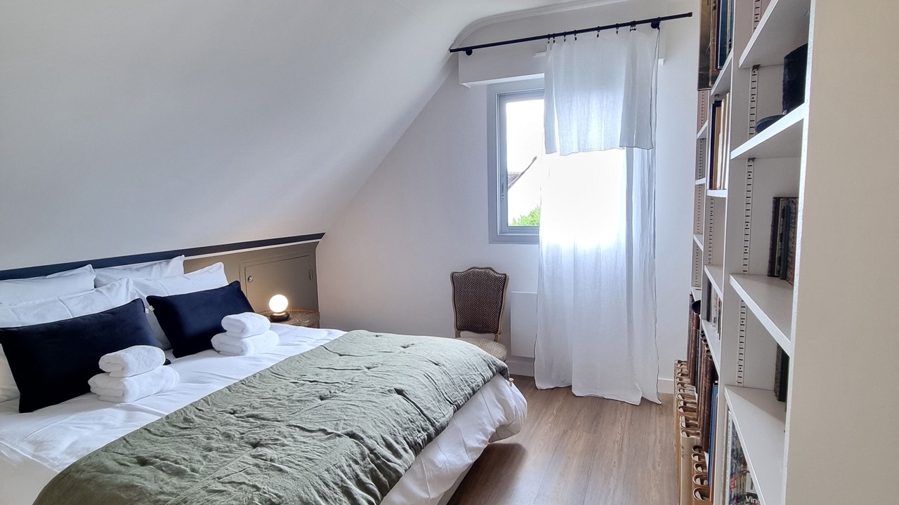 Photo of Bedroom in Lancieux