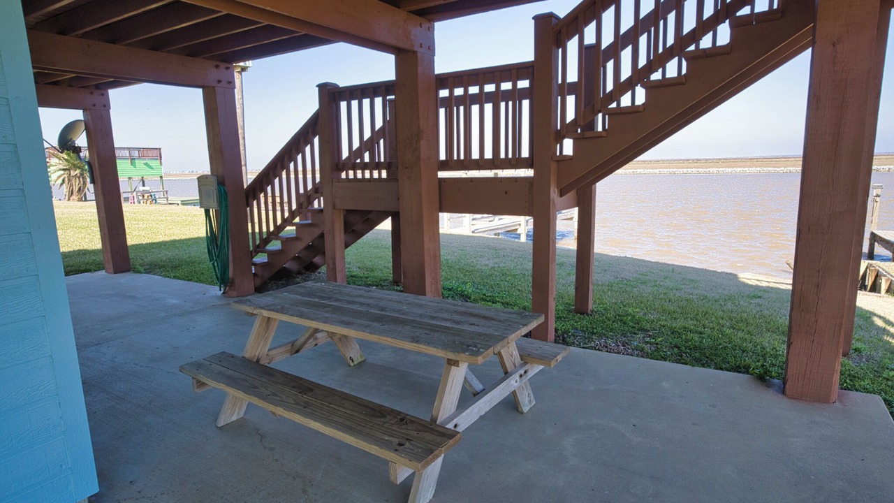 Photo of Outdoor in Cedar Lane
