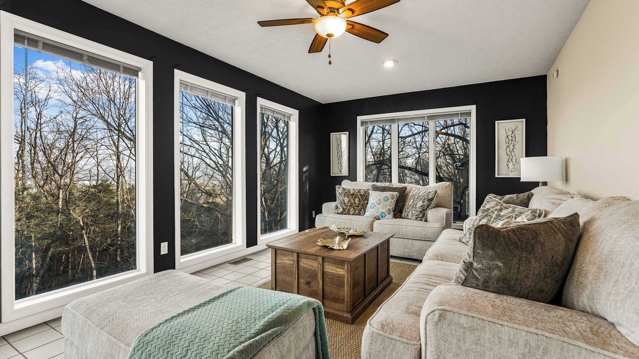 Photo of Livingroom in McGaheysville