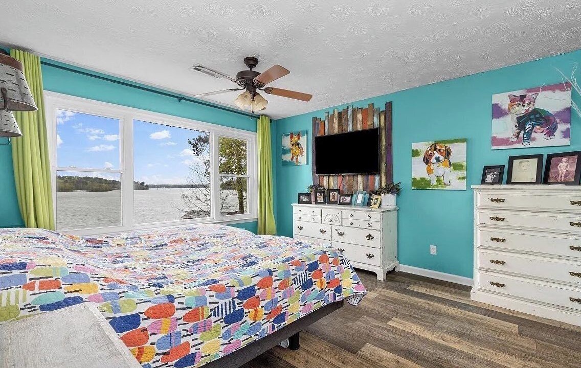 Photo of Bedroom in Titus