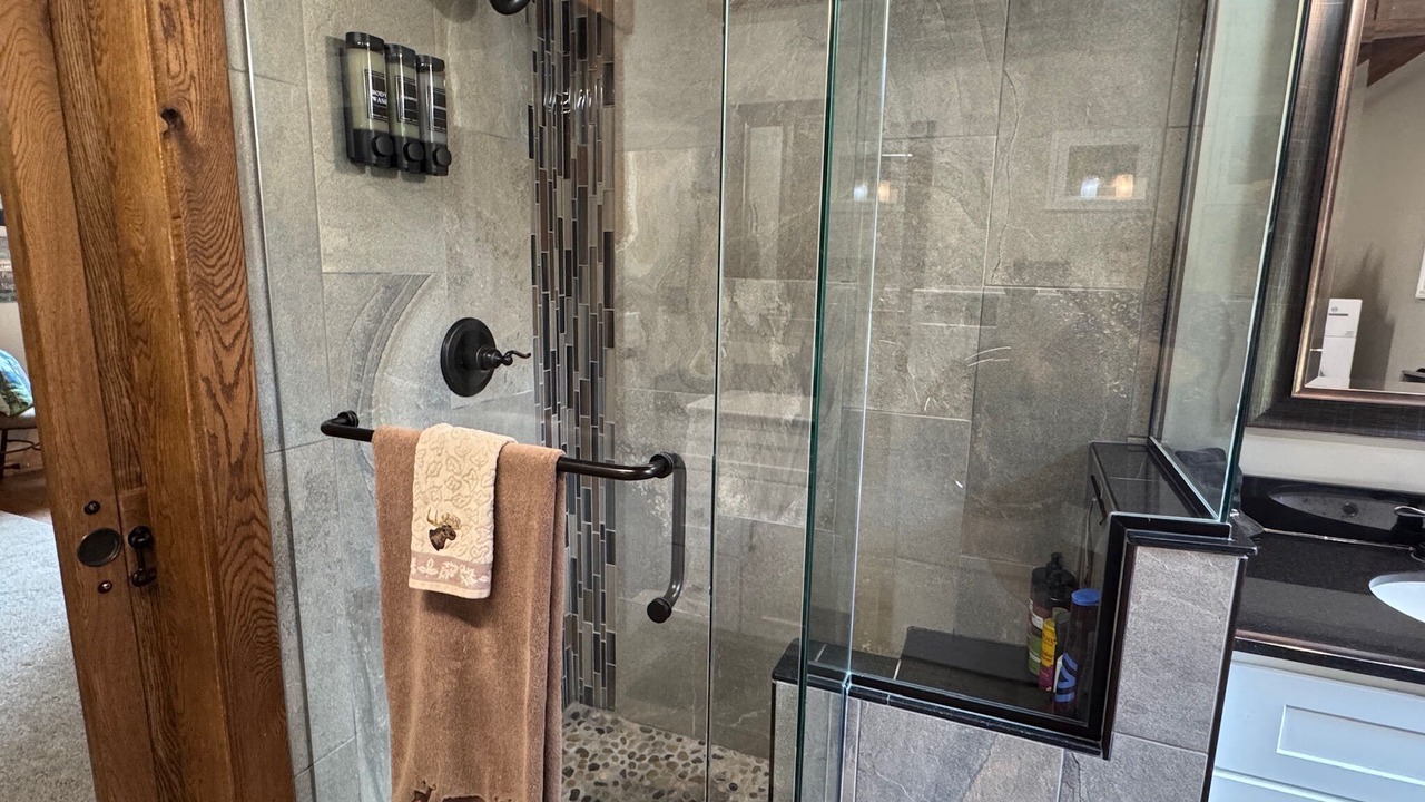 Photo of Bathroom in Black Hawk