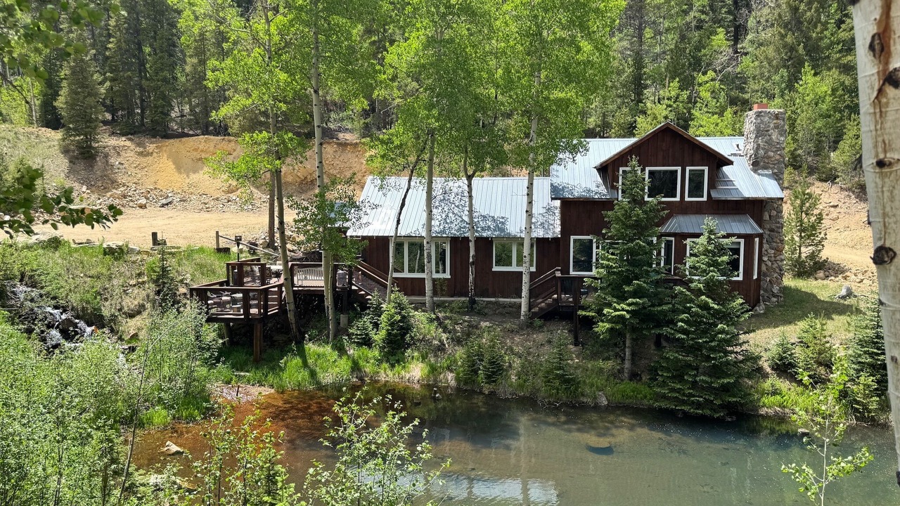 Photo of Outdoor in Black Hawk