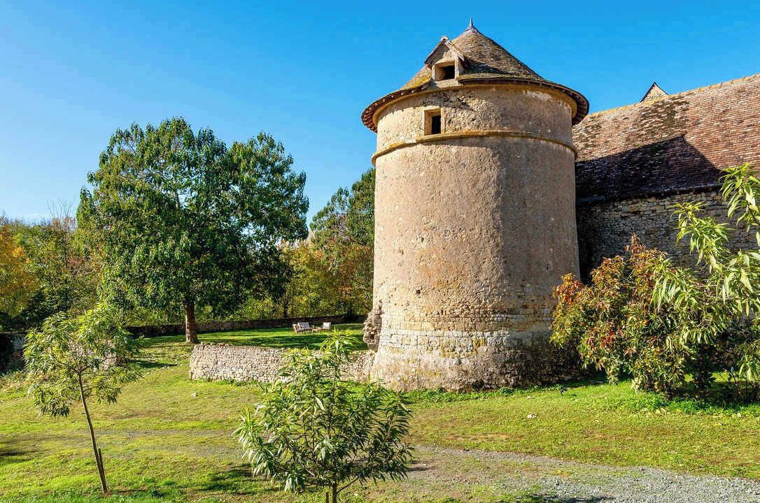 Photo of Others in Fontenay-sur-Vegre