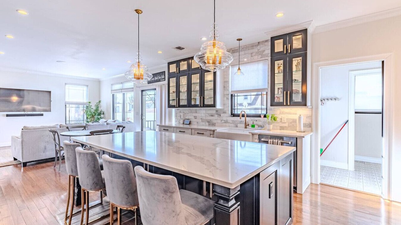 Photo of Others in Maywood