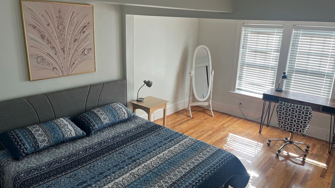 Photo of Bedroom in Swampscott