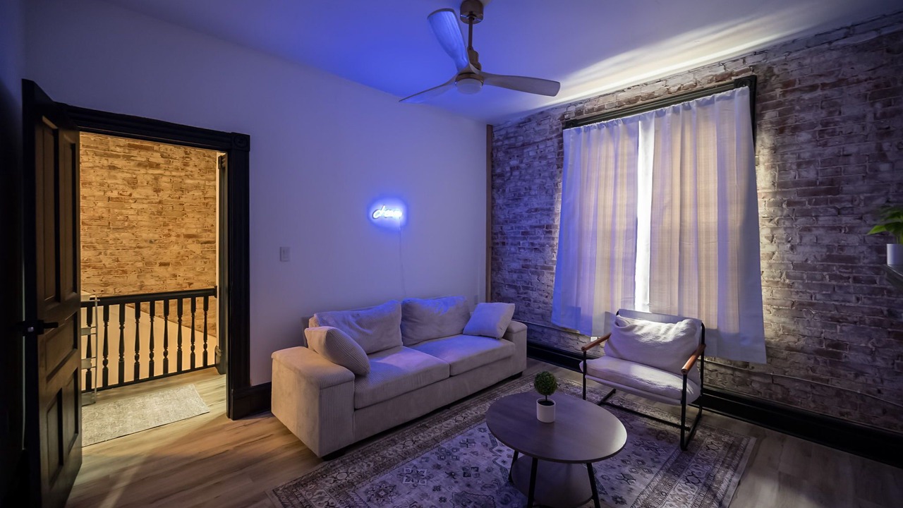Photo of Livingroom in St. Louis