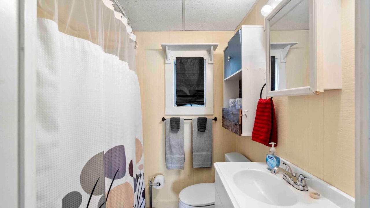 Photo of Bathroom in Dover