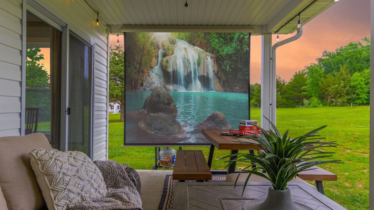 Photo of Outdoor in Columbia