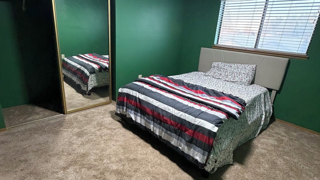 Photo of Bedroom in Lakeland North