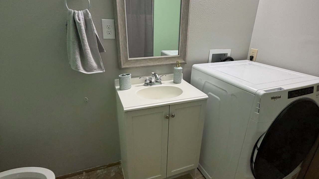 Photo of Bathroom in Lakeland North