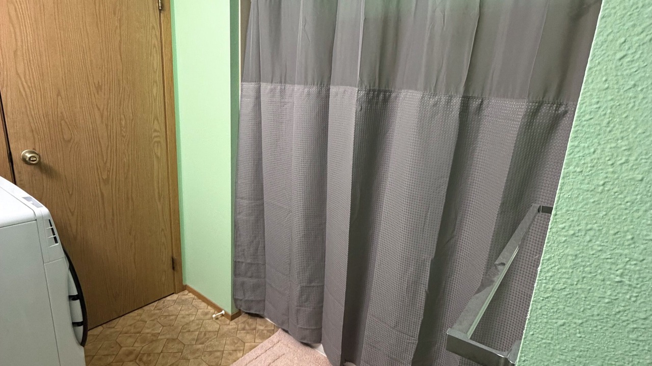 Photo of Bathroom in Lakeland North