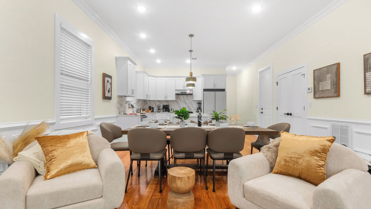 Photo of Others in The Heights