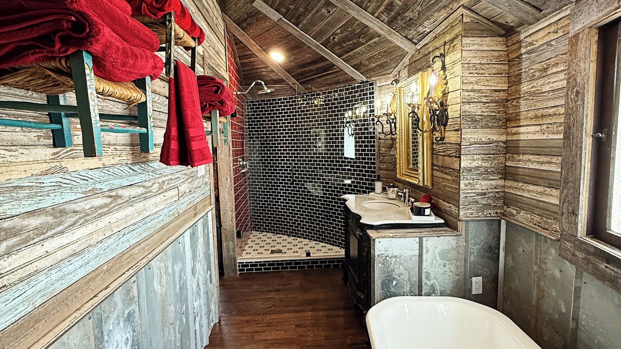 Photo of Bathroom in Hamilton