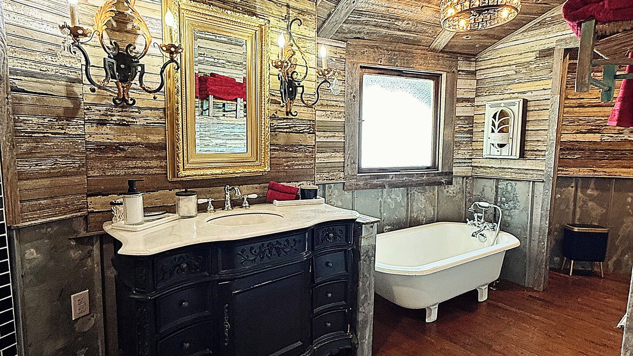 Photo of Bathroom in Hamilton