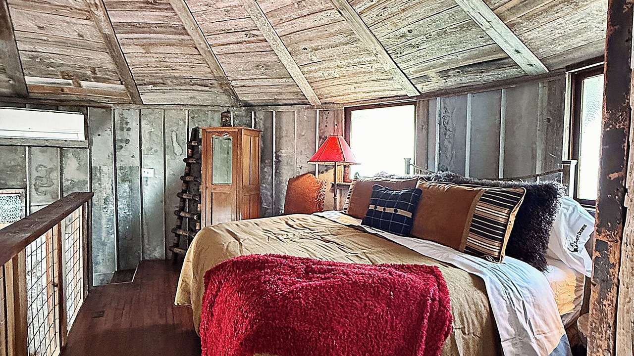 Photo of Bedroom in Hamilton