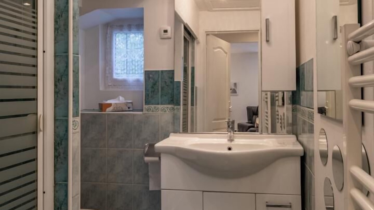 Photo of Bathroom in Novalaise