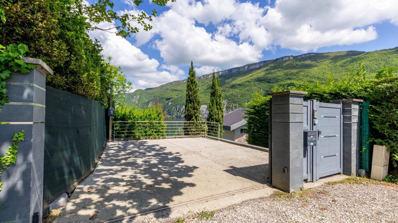 Photo of Outdoor in Brison-Saint-Innocent