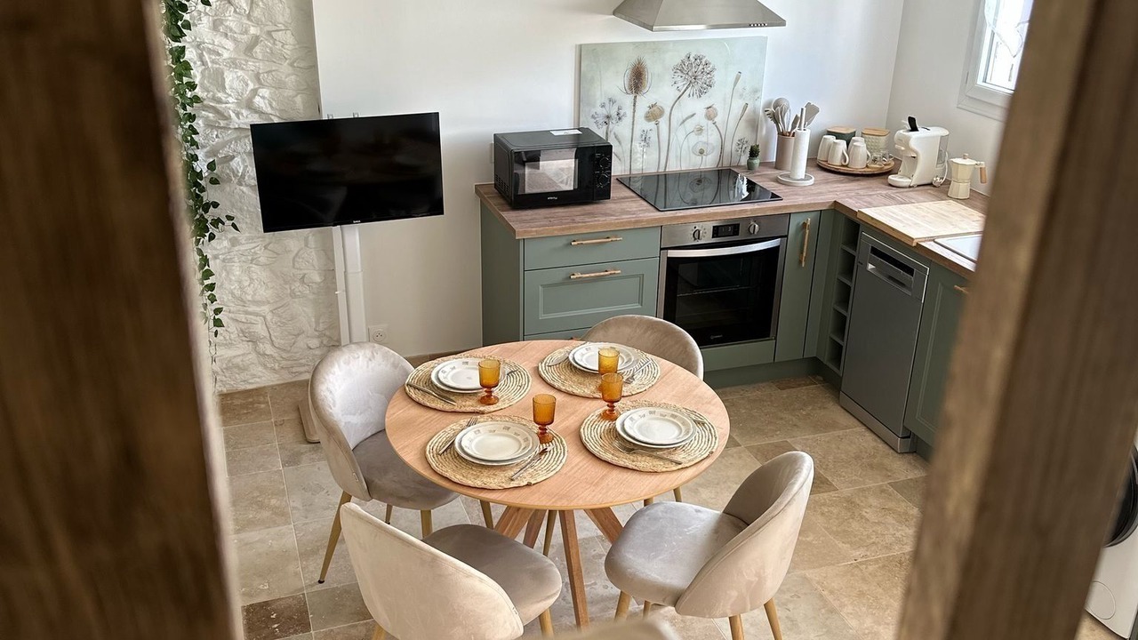 Photo of Others in Pierrefonds