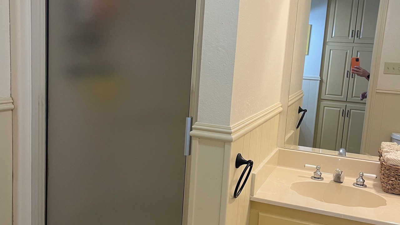 Photo of Bathroom in Berryville