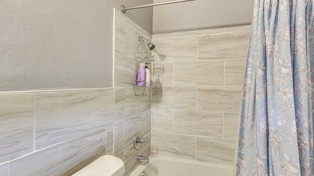 Photo of Bathroom in Central Oklahoma City
