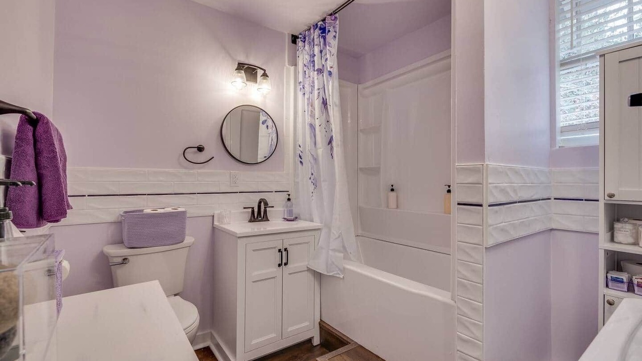 Photo of Bathroom in Greeneville