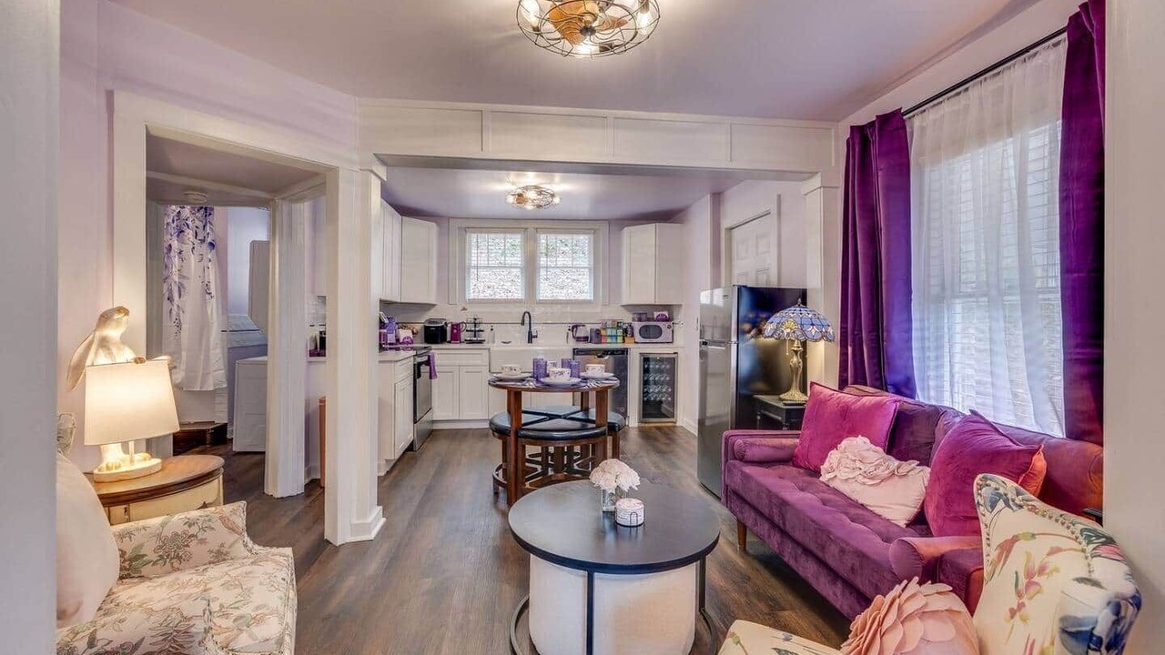 Photo of Livingroom in Greeneville