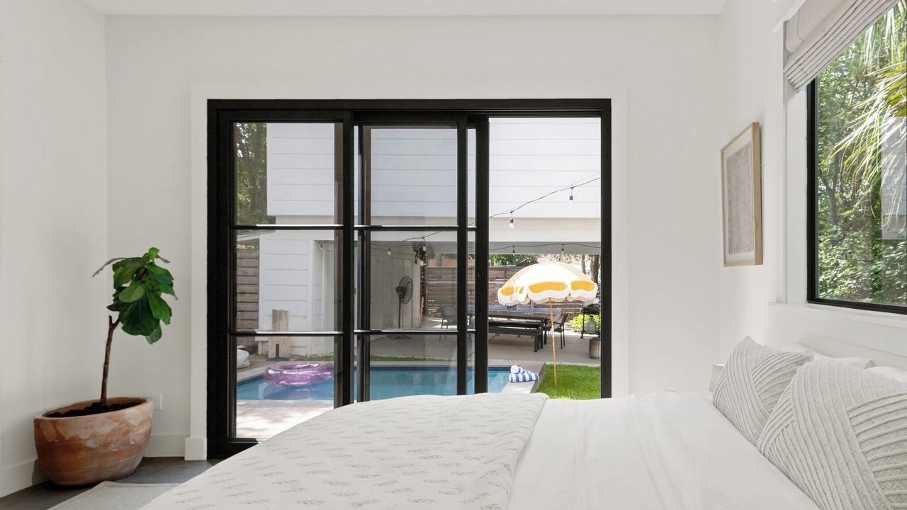 Photo of Bedroom in Blackshear-Prospect Hill