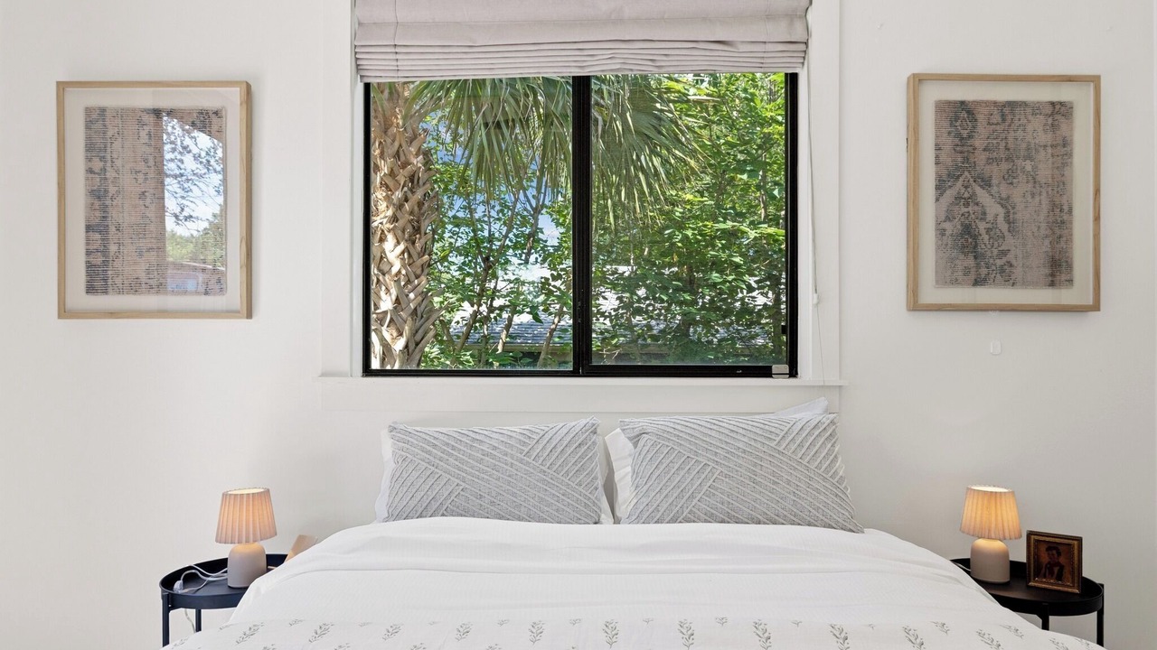 Photo of Bedroom in Blackshear-Prospect Hill