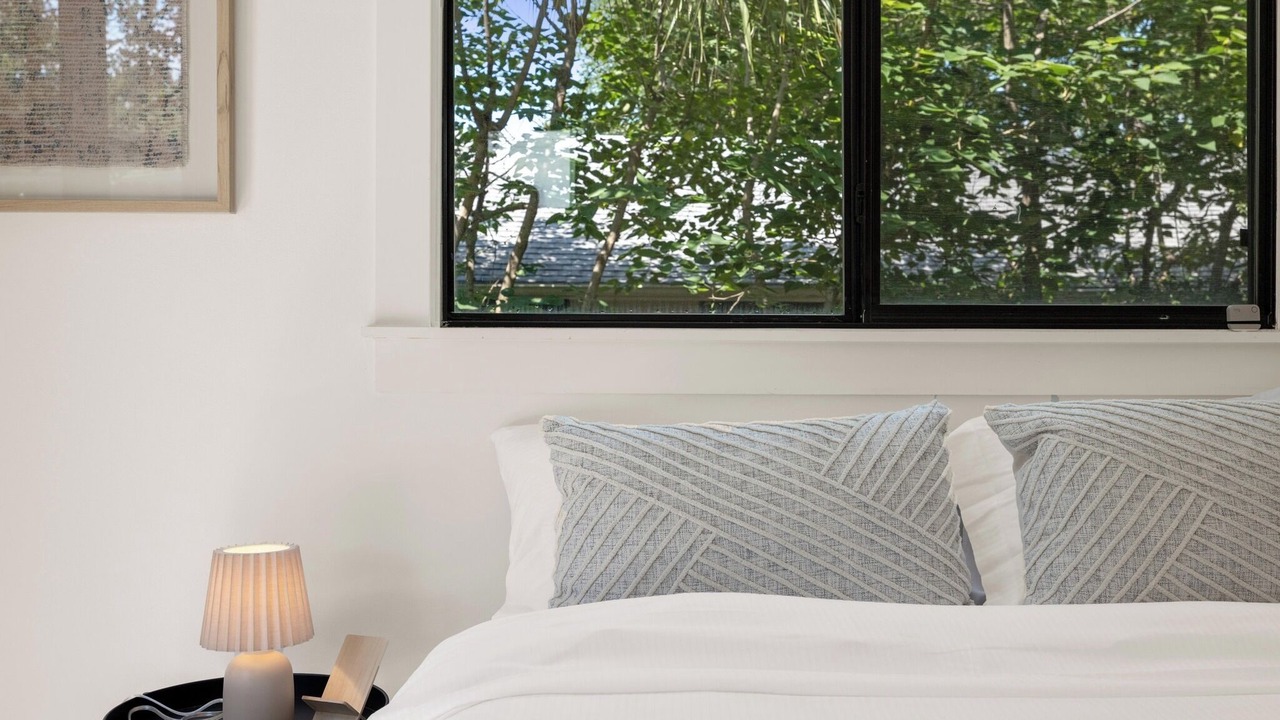 Photo of Bedroom in Blackshear-Prospect Hill