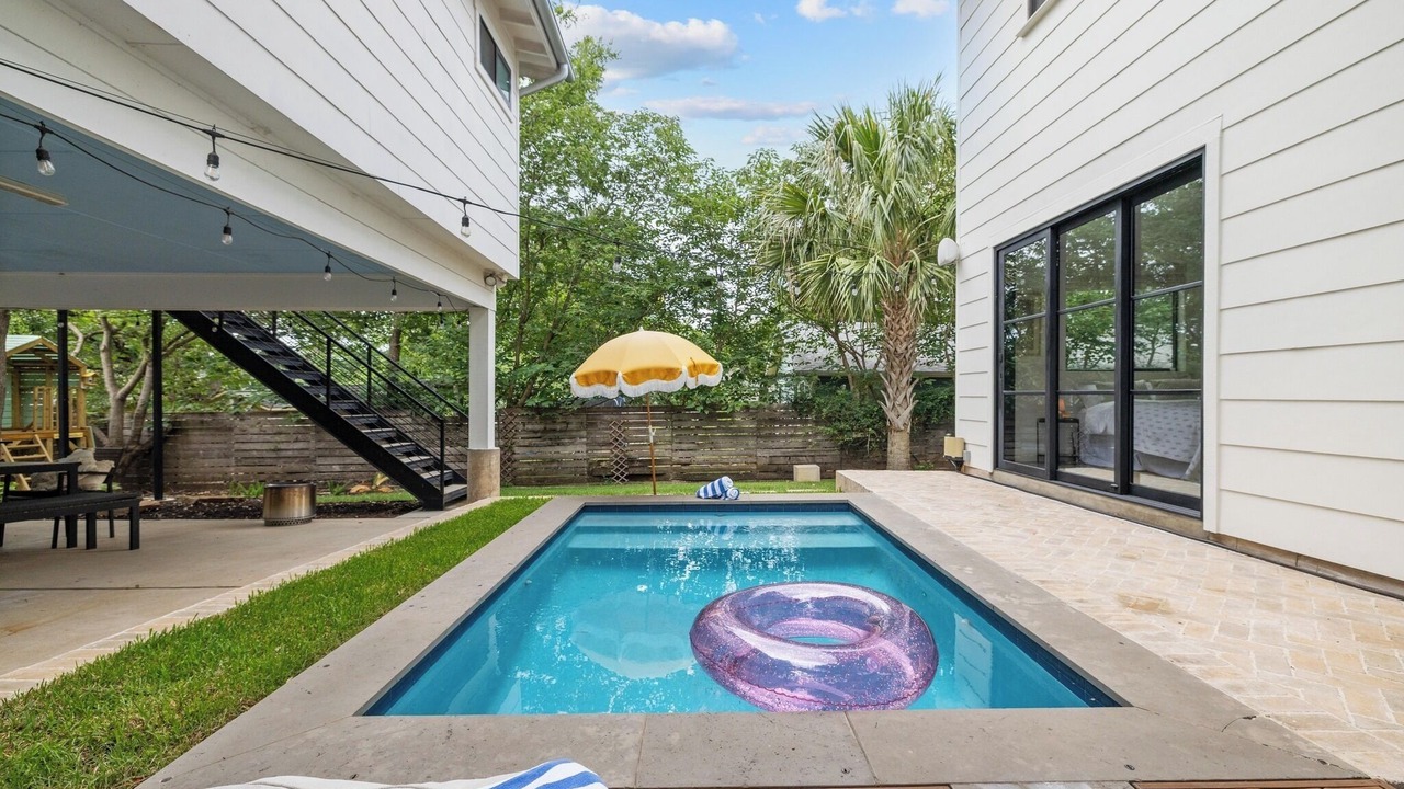 Photo of Outdoor in Blackshear-Prospect Hill