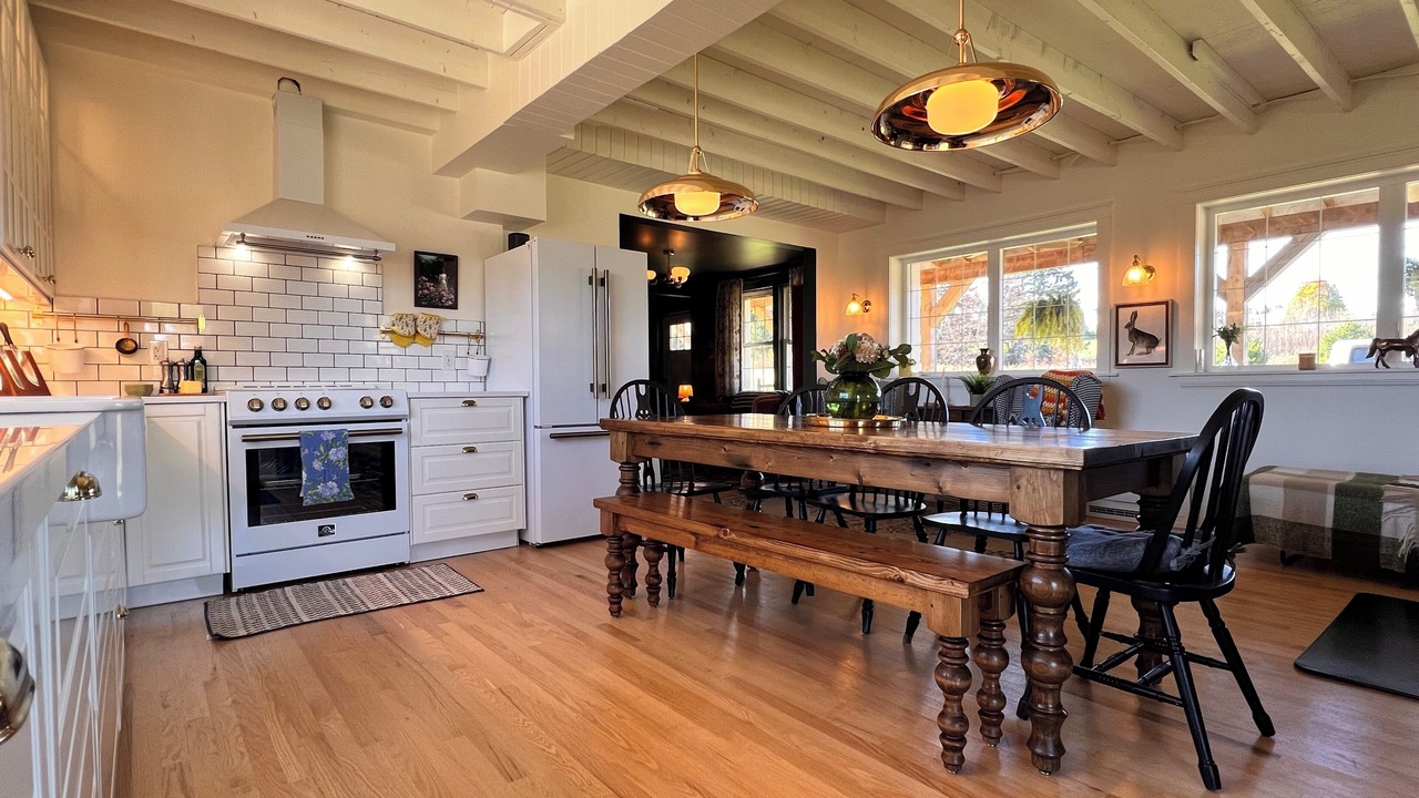 Photo of Others in Charlotte's Shore