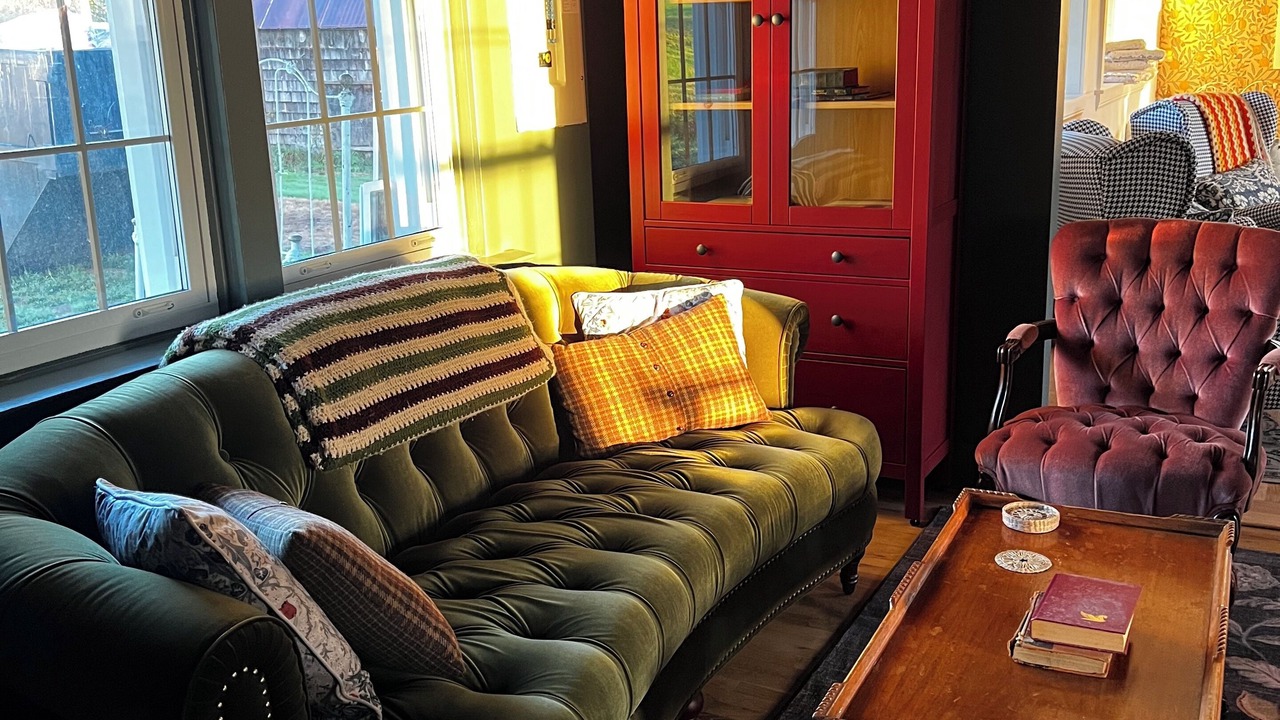 Photo of Livingroom in Charlotte's Shore