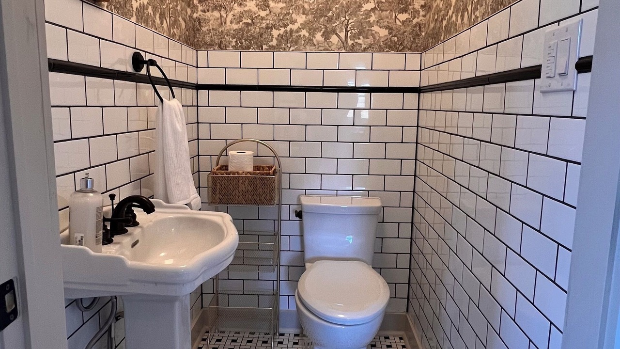 Photo of Bathroom in Charlotte's Shore