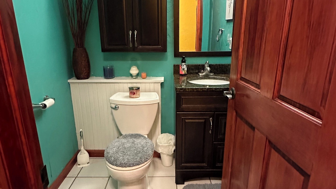 Photo of Bathroom in Butte Des Morts