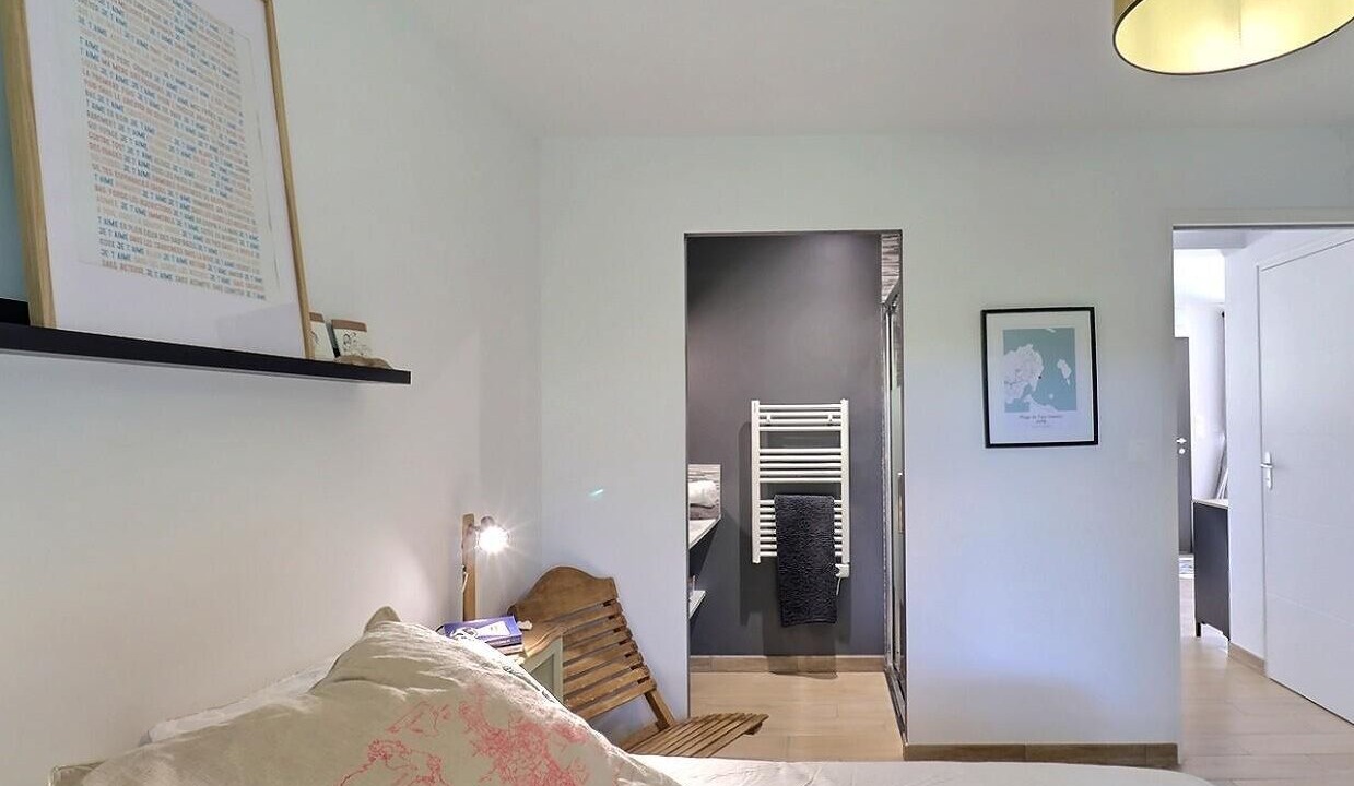 Photo of Bedroom in La Richardais