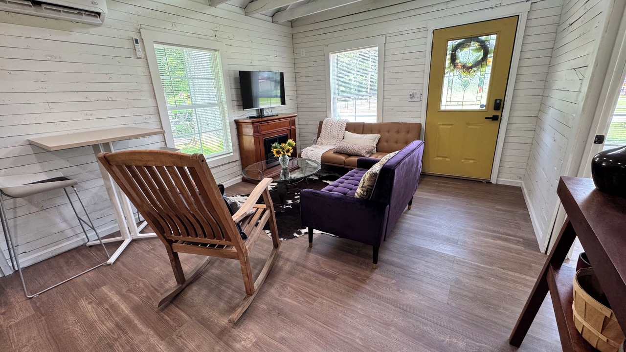 Photo of Livingroom in Bradford