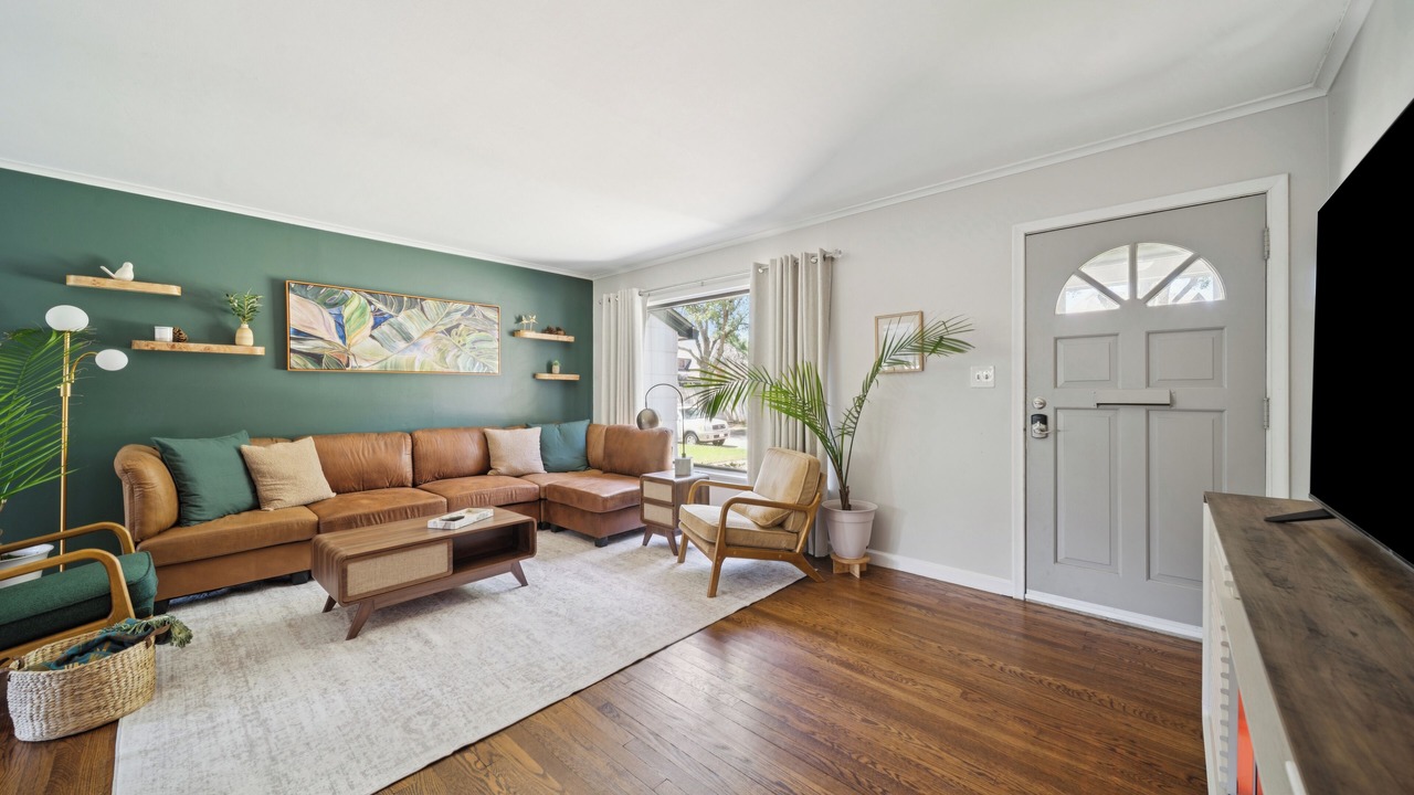 Photo of Livingroom in Tulsa