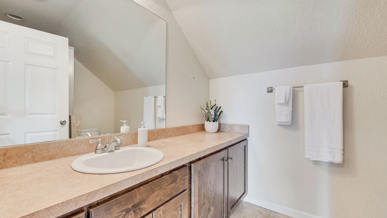 Photo of Bathroom in Kemp