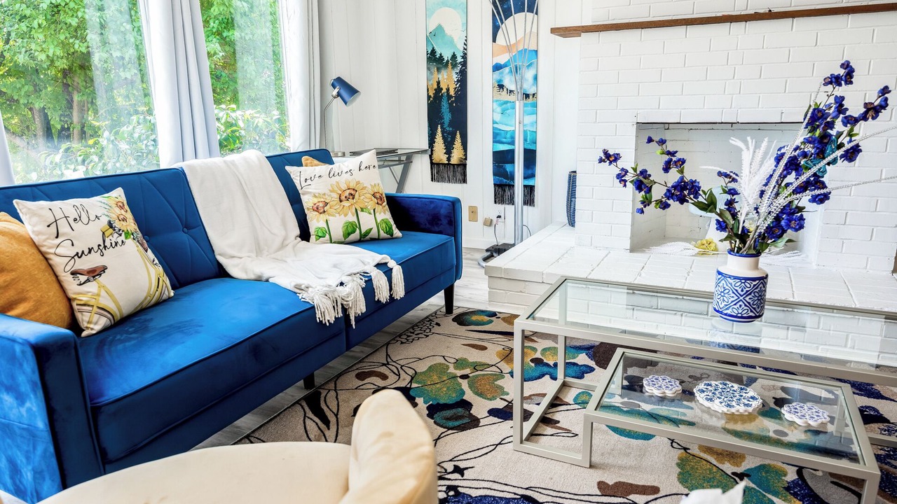 Photo of Others in Western