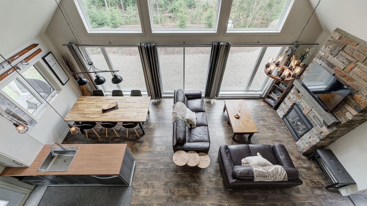Photo of Livingroom in Lac-Superieur