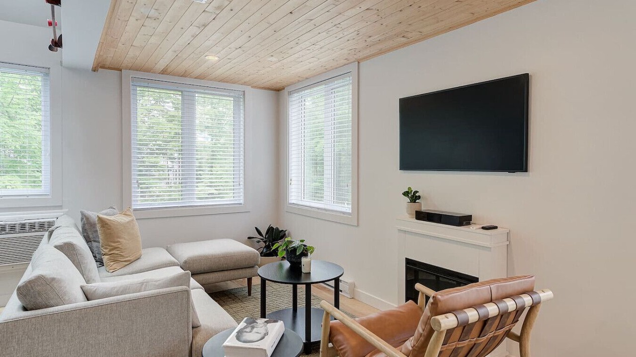 Photo of Livingroom in Mont-Tremblant Pedestrian Village